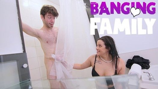 Banging Family - meine Stiefmutter fickt mich, damit ich bleiben kann