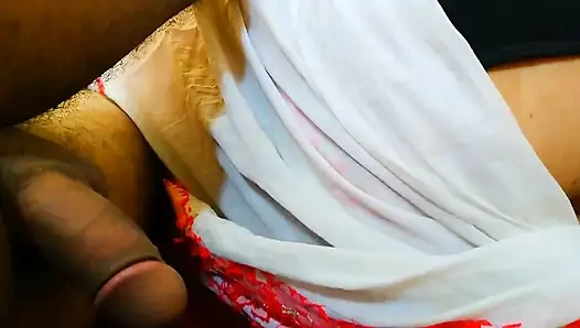 Aku meninggalkan bibiku yang sebenarnya di sore hari - seks hindi