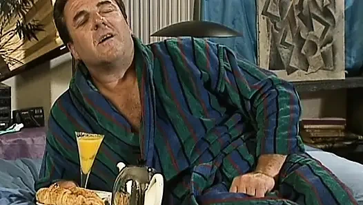 Muhteşem Alman bebekler lüks anal grup sekste yarağa biniyor