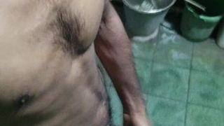 Adolescente gay indiana se masturba