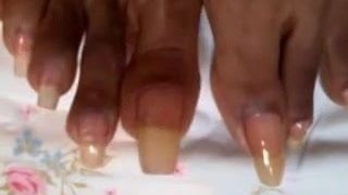 Натуральные длинные ногти на ногах, часть 2