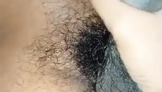 Istriku dengan toket besar & nyepong kontol