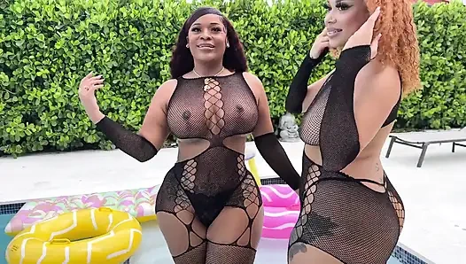 Büyük yaraklı jmac'ın çift zenci götüne tapıyor üçlü seks