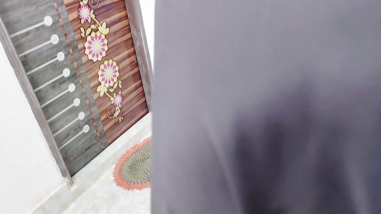 Pelacur gemuk berhijab disetubuhi oleh orang asing Desi xxx