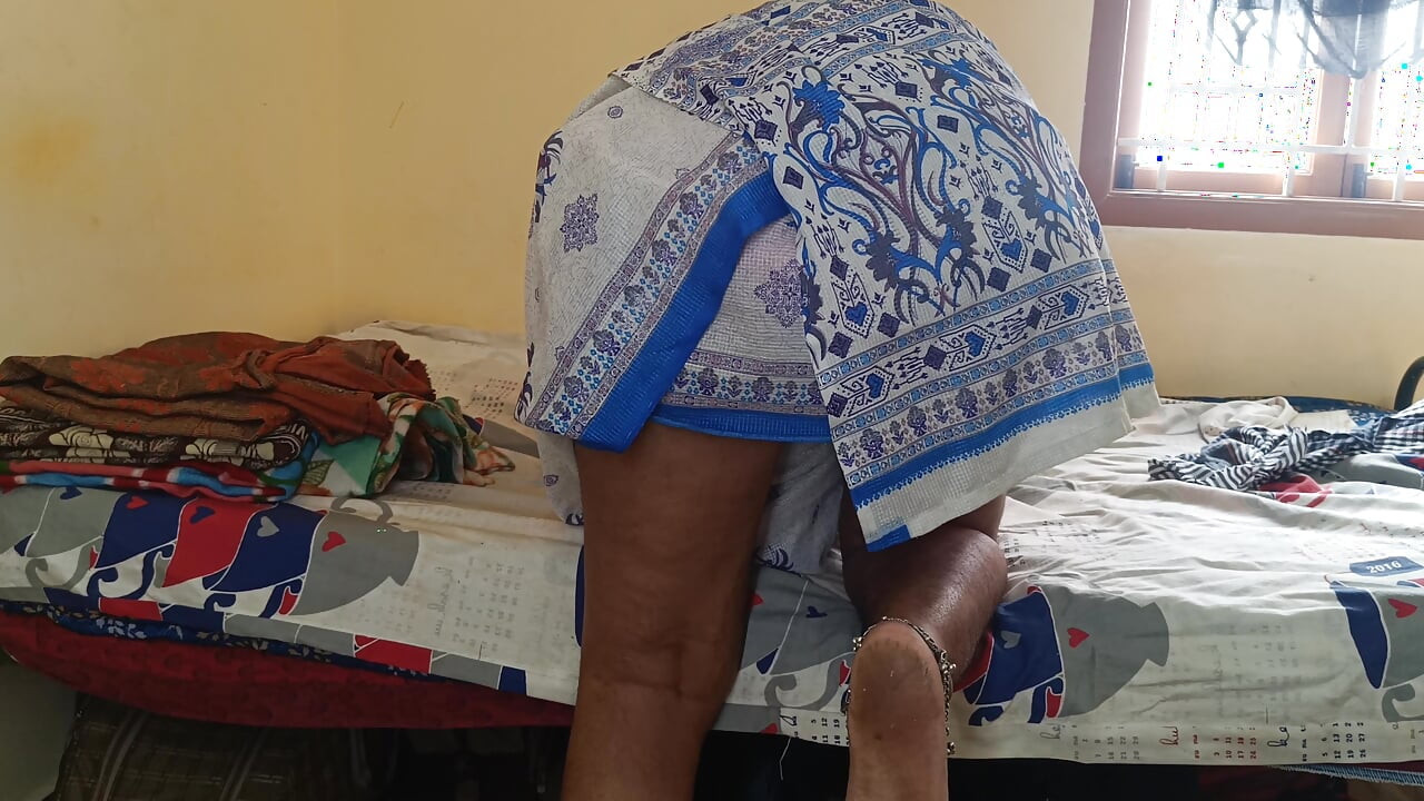 Housewife pussy licking and doggy fuck