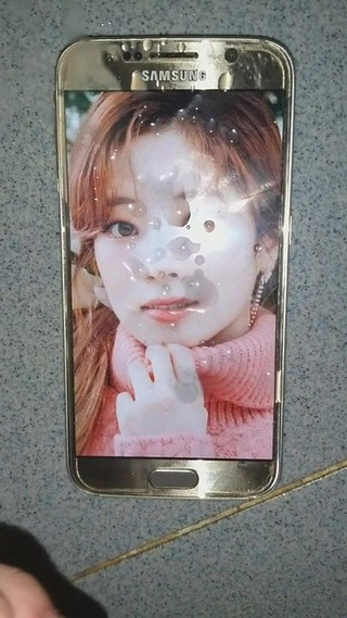 Due volte dahyun e omaggio