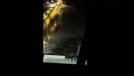 Fick und lutsche vor dem hotelfenster