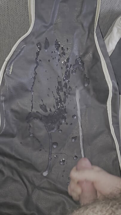 Best Powerful Messy Cumshot.