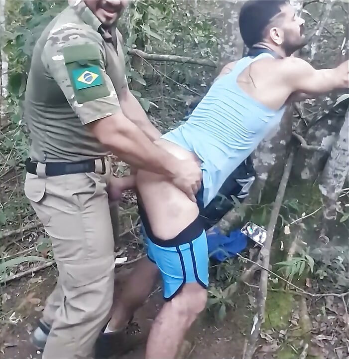 Sucking the Cop's Huge Cock