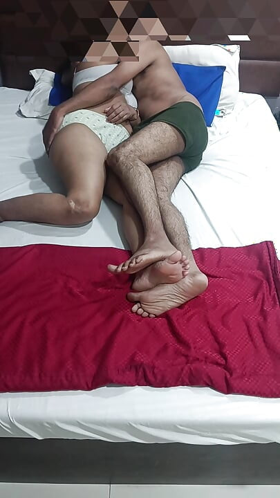 Bhabhiji taught brother-in-law to chudai
