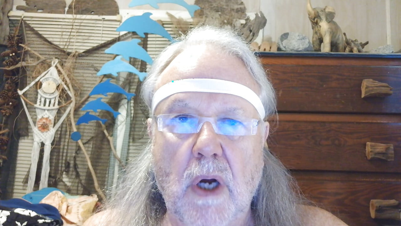 barbear a seco o pénis