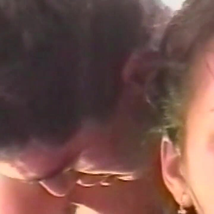 Brunette MILF Gives Sloppy Outdoor Blowjob to Stud
