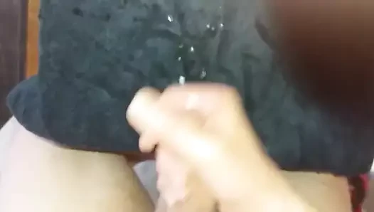 bir havlu üzerinde Cum