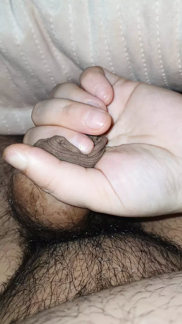 Please be my step mom and handjob my dick