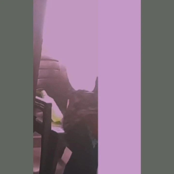 Mallu young village bhabhi bra show