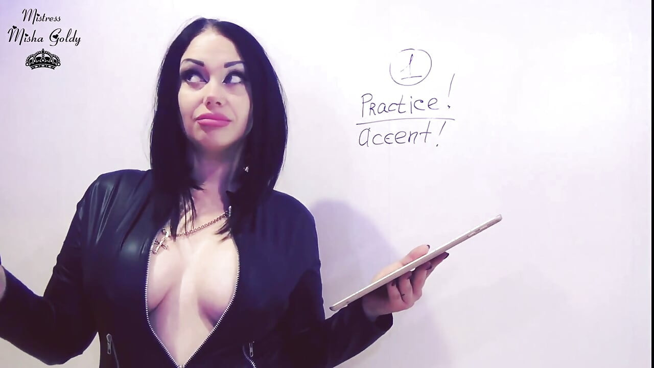 Tips for passing as femaleoutdoor! Lessons for a sissy - Film 1
