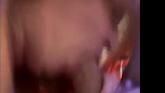 Stiefpapi einen blowjob geben und gefistet werden