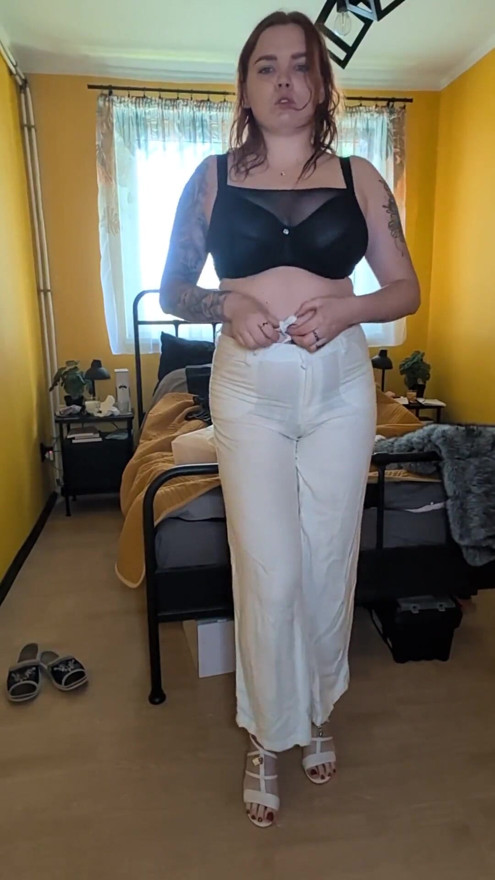 He watches as a mom with Big breasts chcanges her underwear. | Clip 2