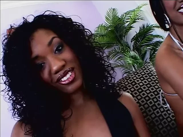2 black chicks get their 1st white dick together