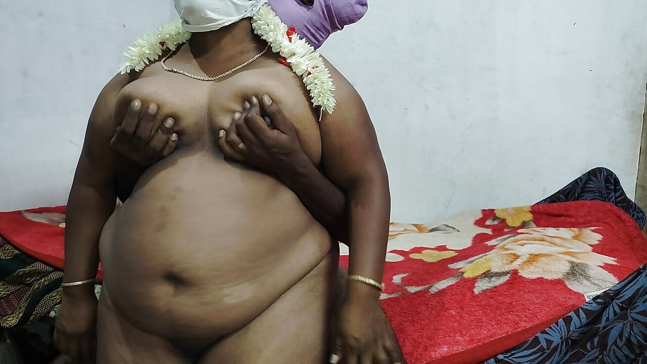 Indian aunty hard fucking in pusssy big black cock