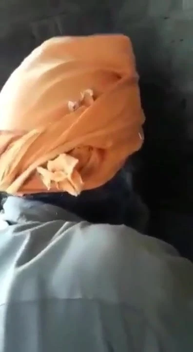 Mature Indian gets fucked for cash