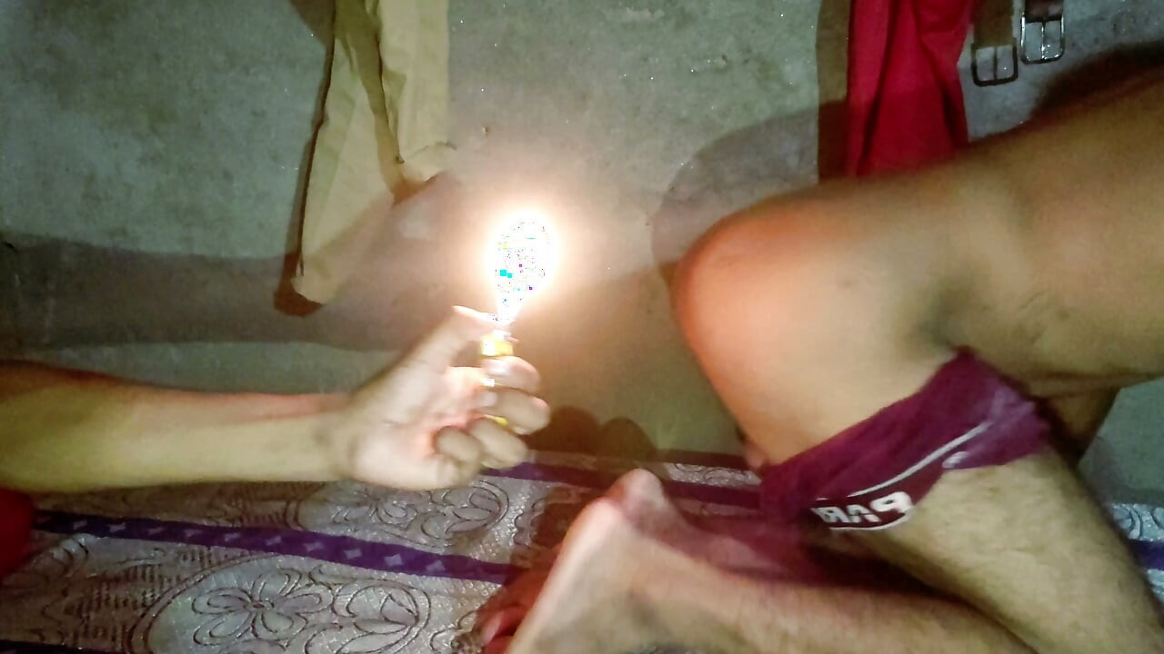 Gand per Aag jalakar Vishal bada land Se ki chudai dost Ne gand ki