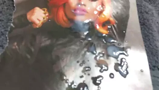 Nicki minaj boşalma anısına #3