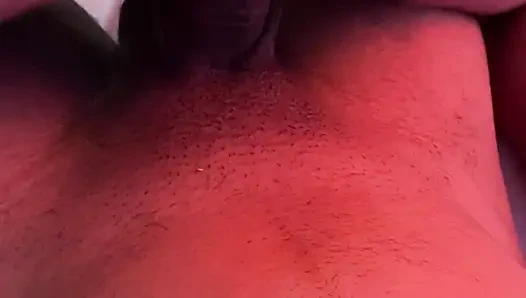 Üvey kardeşim sıkı vajinamı emiyor ve beni sütle dolduruyor