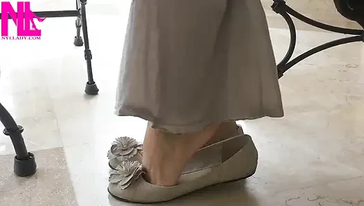 Ballettwohnungen, Schuhspiel barfuß