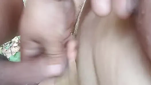 Net nepalli ses seks dinlendikten sonra yarak ve amcık ormanda oynuyor yeni nepalli videosu