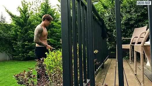 Cute Homemade Girl Fucked with Her Asian Gardener Titus Low in the Backyard of Her House!