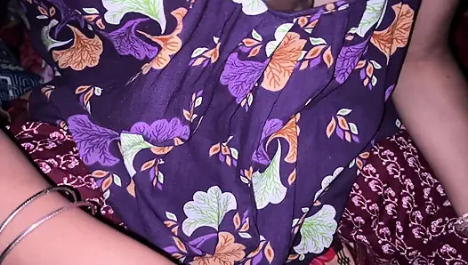 Üvey kız kardeşim onu götten sikmemi istiyor