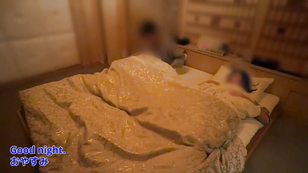 Késő esti szex egy barátnővel()
