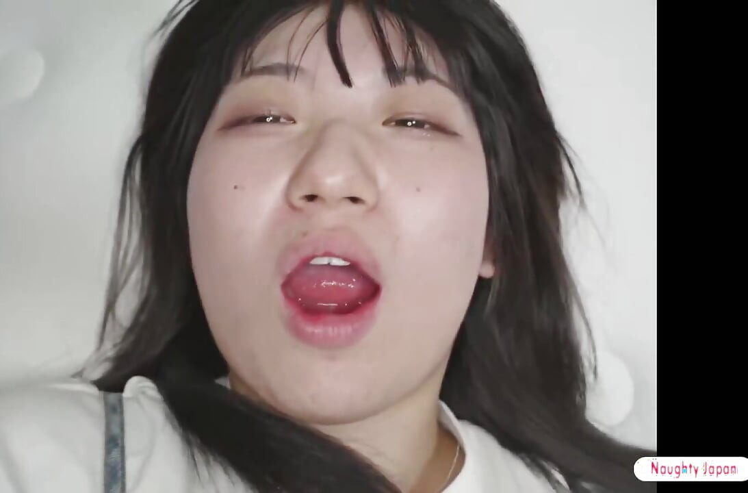 Pumayag lang siya sa soft photoshoot, pero hindi inaasahan ang nangyari sa araw na iyon