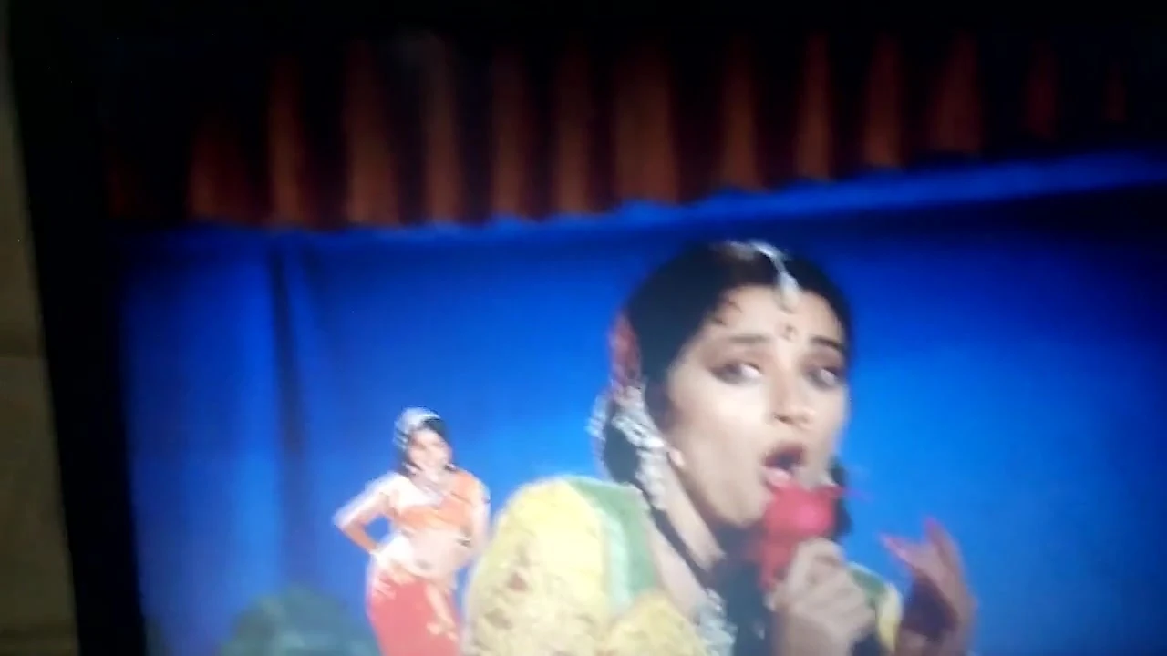 Madhuri dixit 정액 공물