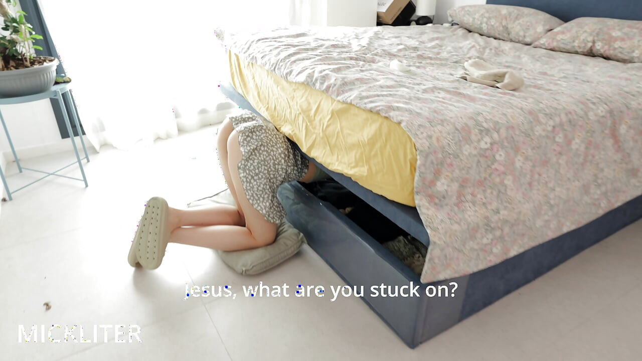 My Stupid Neighbor Stuck and Got Fucked