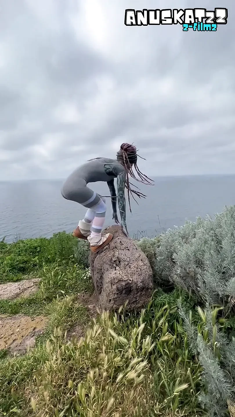ALT TATTOO Couple perverse adventures outdoors on road trip