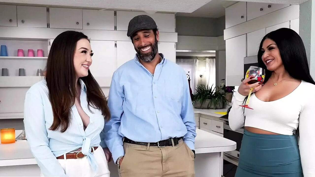Experienced MYLF Teaches A Virgin Boy Everything He Needs To Know About Fucking Like A Man