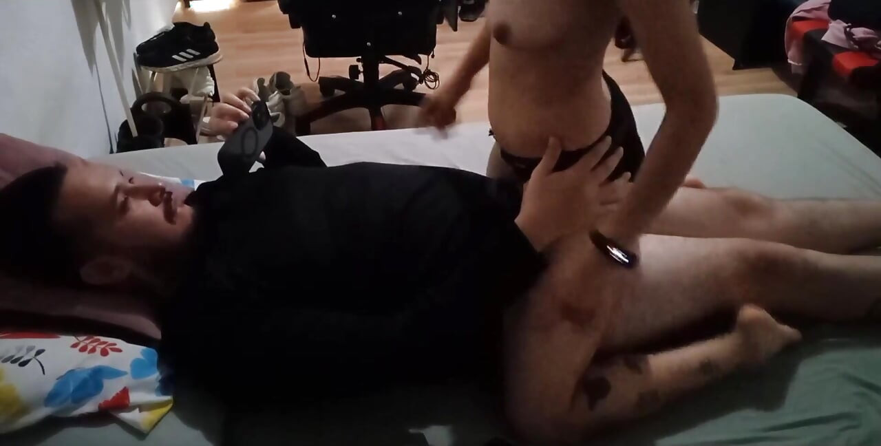 Excited Young Woman Rides Her Neighbor's Cock Out of Revenge for Her Ex-boyfriend