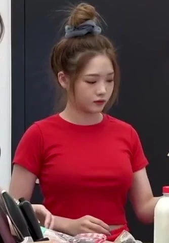 Fromis 9's Jisun Is Totally Packed