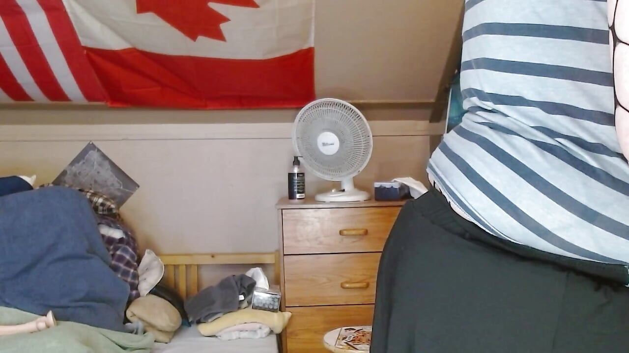 chubby cross dresser strips naked to ride dildo in her fat ass