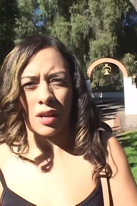 Estella Leon and Paradise Between the Legs