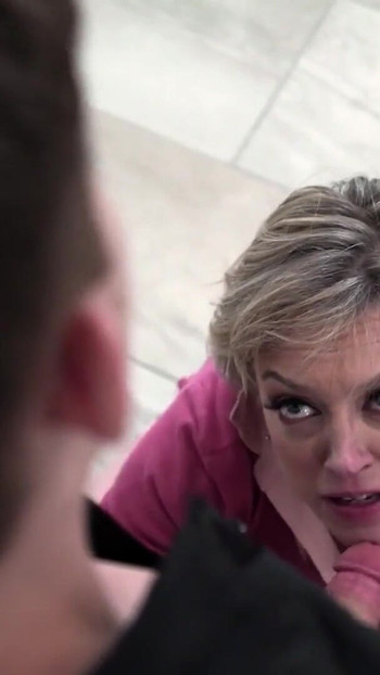 Jaw-dropping moment from "Dee Williams Is Concerned About Her Stepson Tyler, Who Can't Seem To Meet Any Girls Independently"