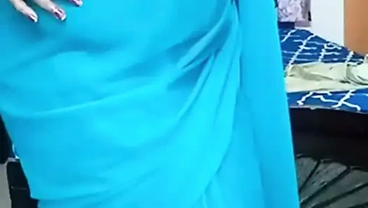 Bhabhi Ne Banyo, Kholi Choli