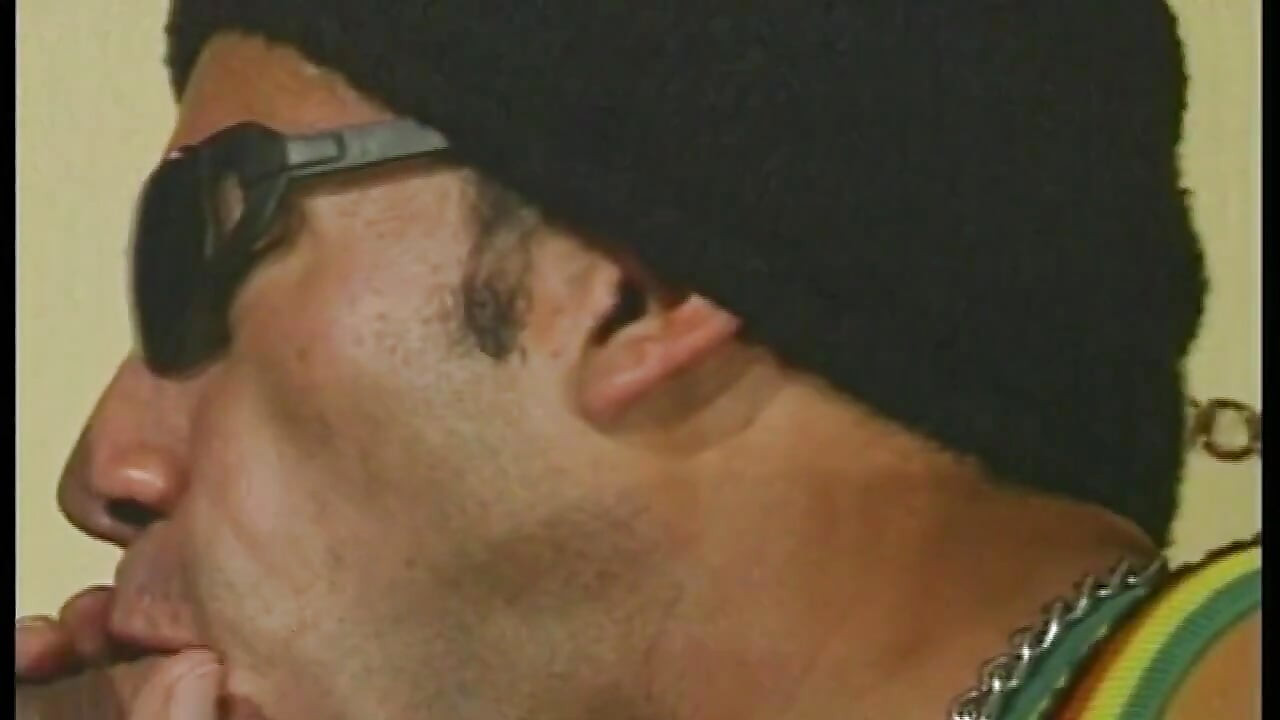 Muscular Hunks Enjoy Raw Bareback Anal Session