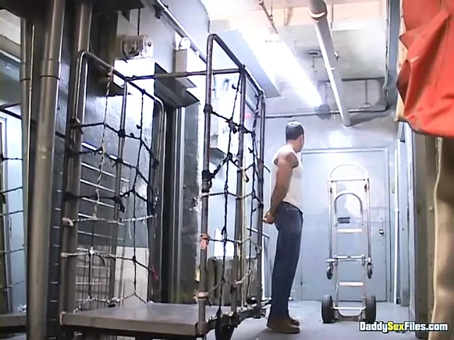 Naughty Hunk Enjoys Wanking Alone In His Workplace