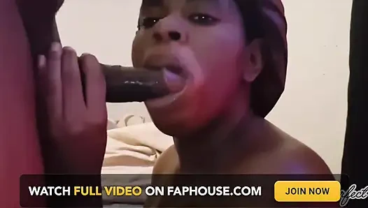 Чернокожие идеальные губы - отдают грязный минет