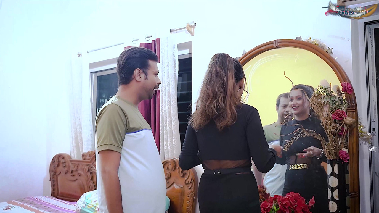 パーティーに行っているときに家で一人で見つけた義理の妹とハードコアファック-フルムービー