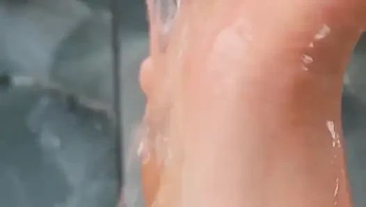 Delicious Toe Tease