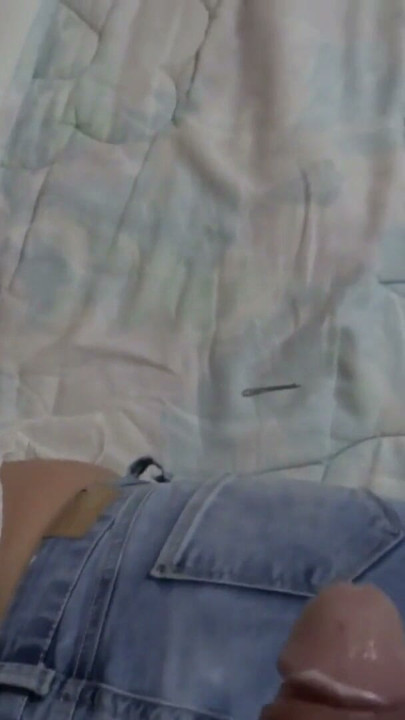 My wife puts on her jeans after fucking, so I can cum on her ass | Clip 1